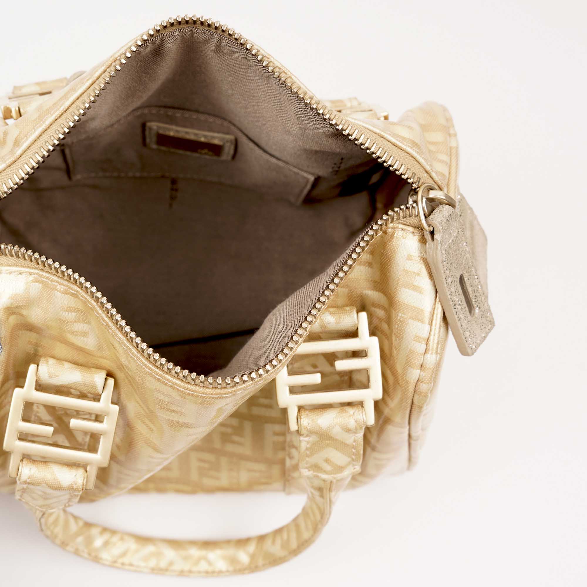 Mini Boston Top Handle - Image 7