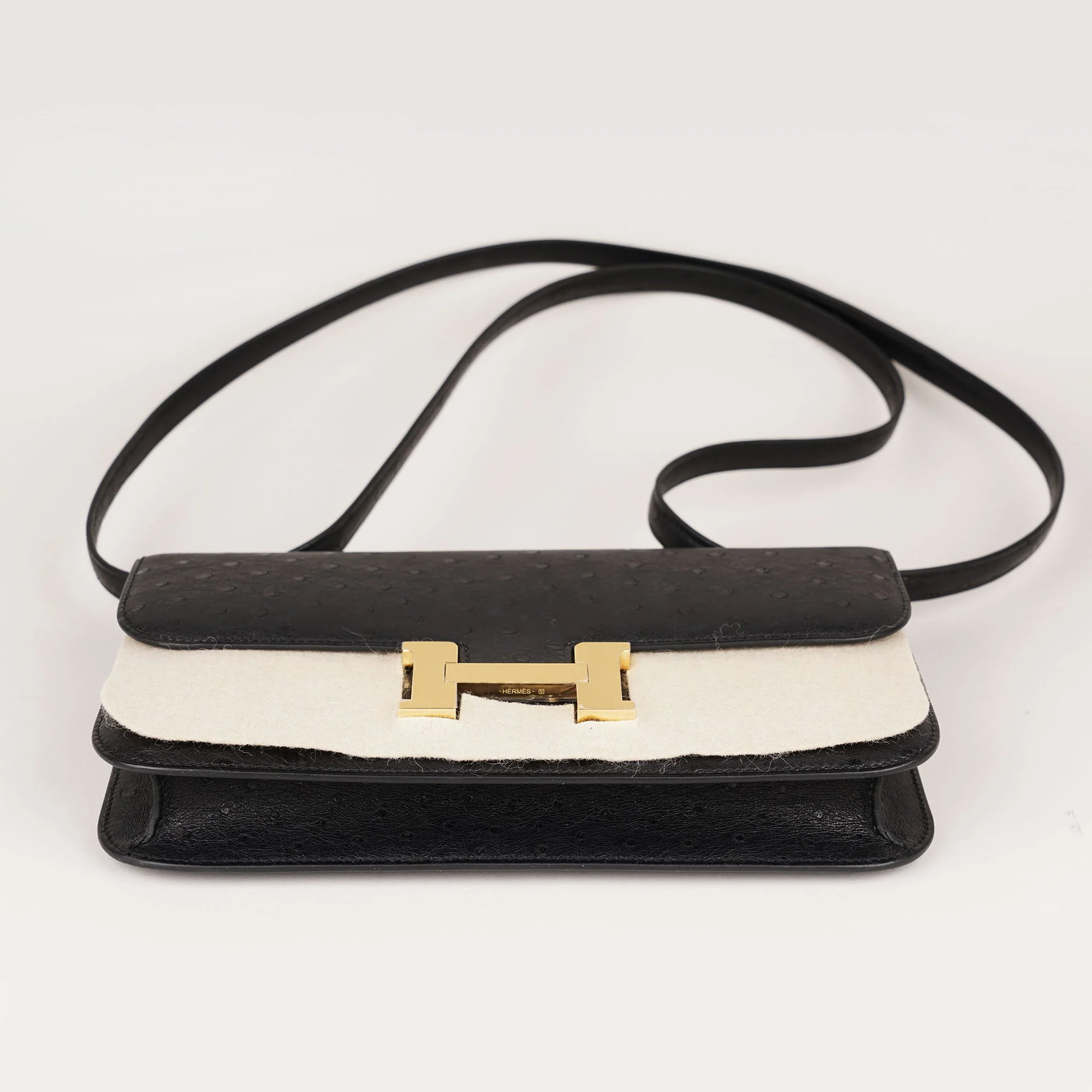 Constance Elan Ostrich Shoulder Bag - Image 7