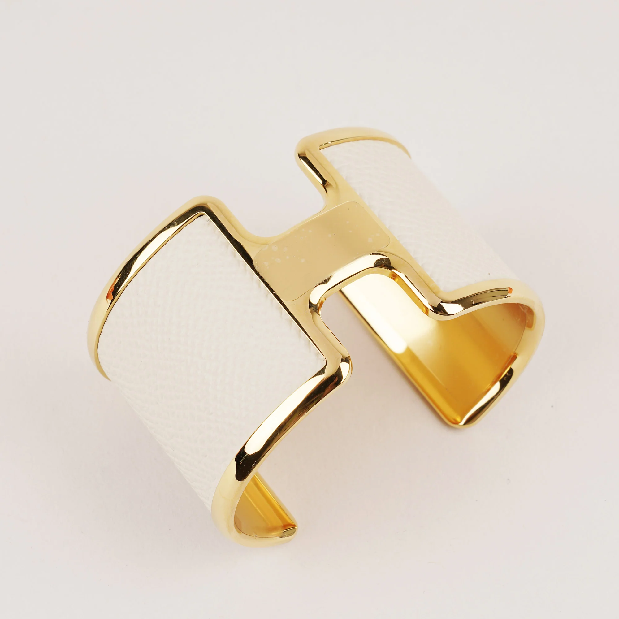Olympe Cuff Bracelet - Image 3