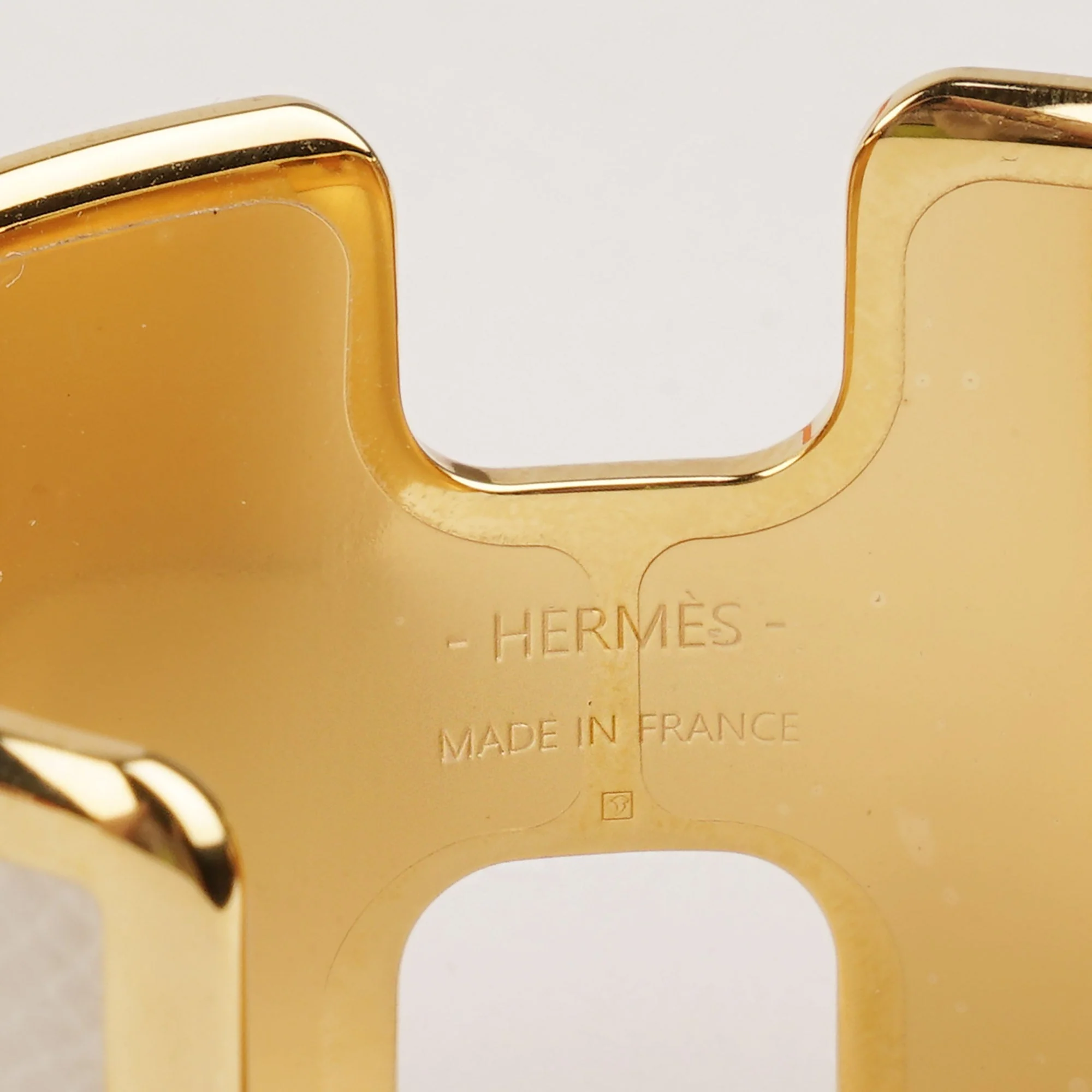 Olympe Cuff Bracelet - Image 6