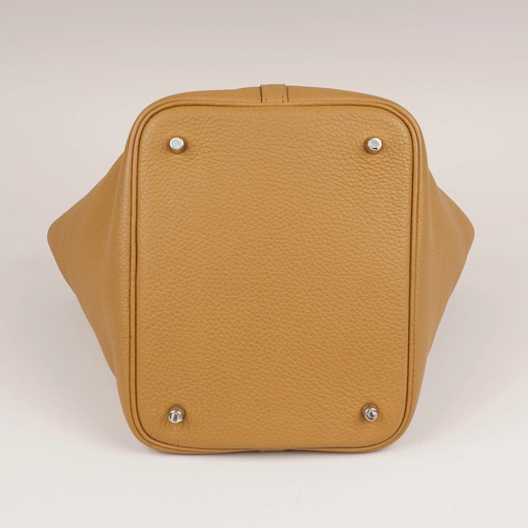 Picotin 22 Top Handle - Image 5