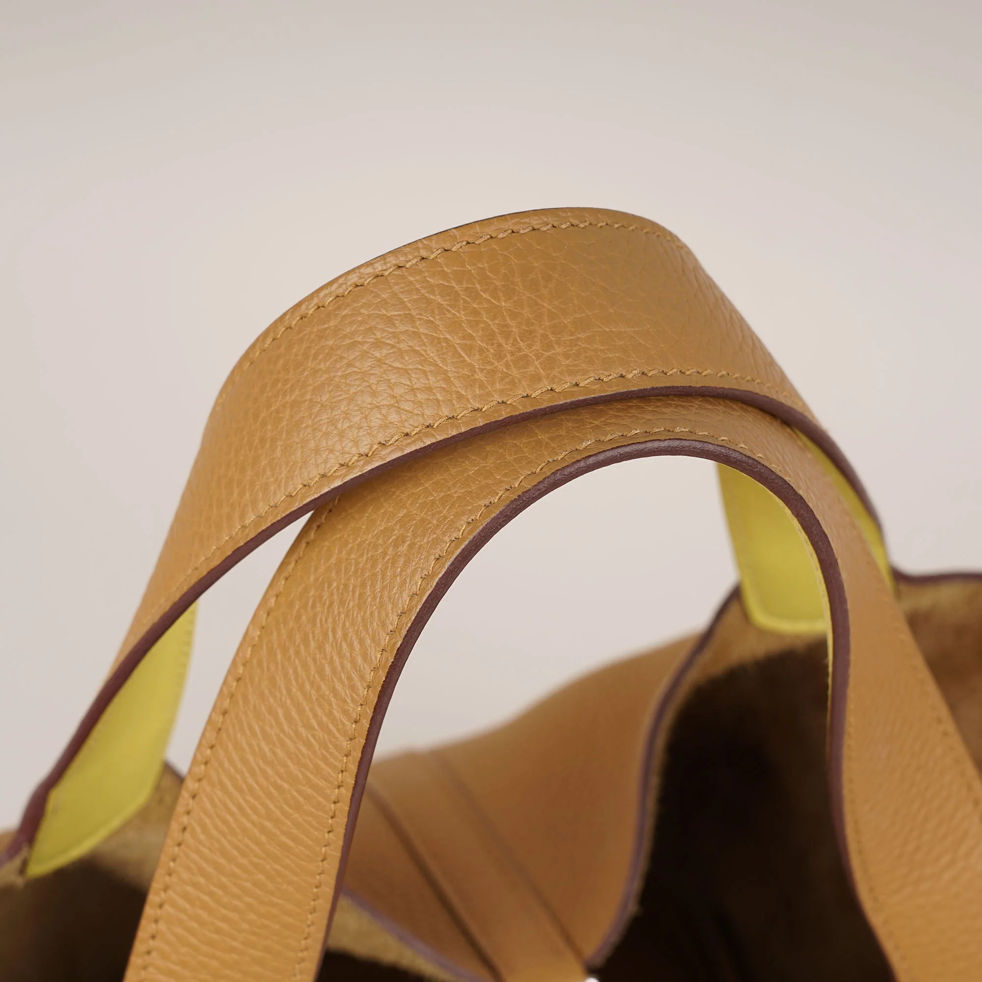 Picotin 22 Top Handle - Image 7