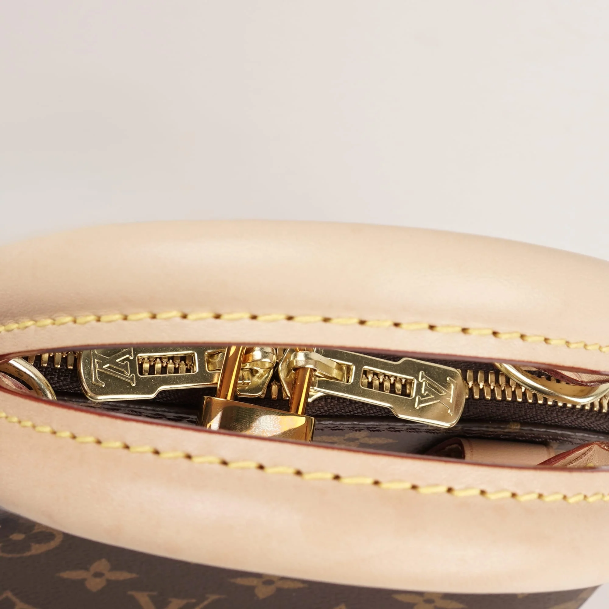 Alma BB Top Handle - Image 5