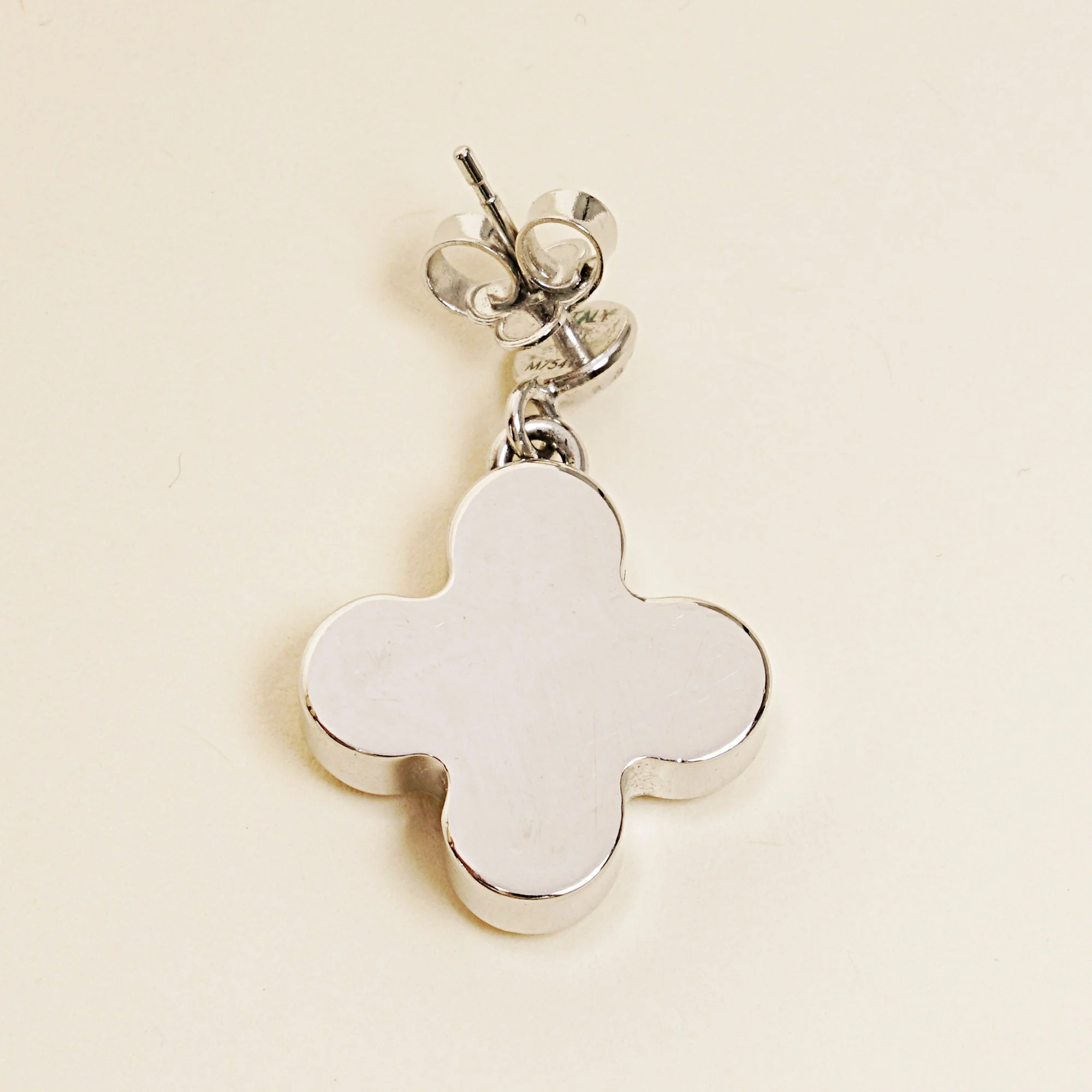 Blooming Single Earring - Image 5