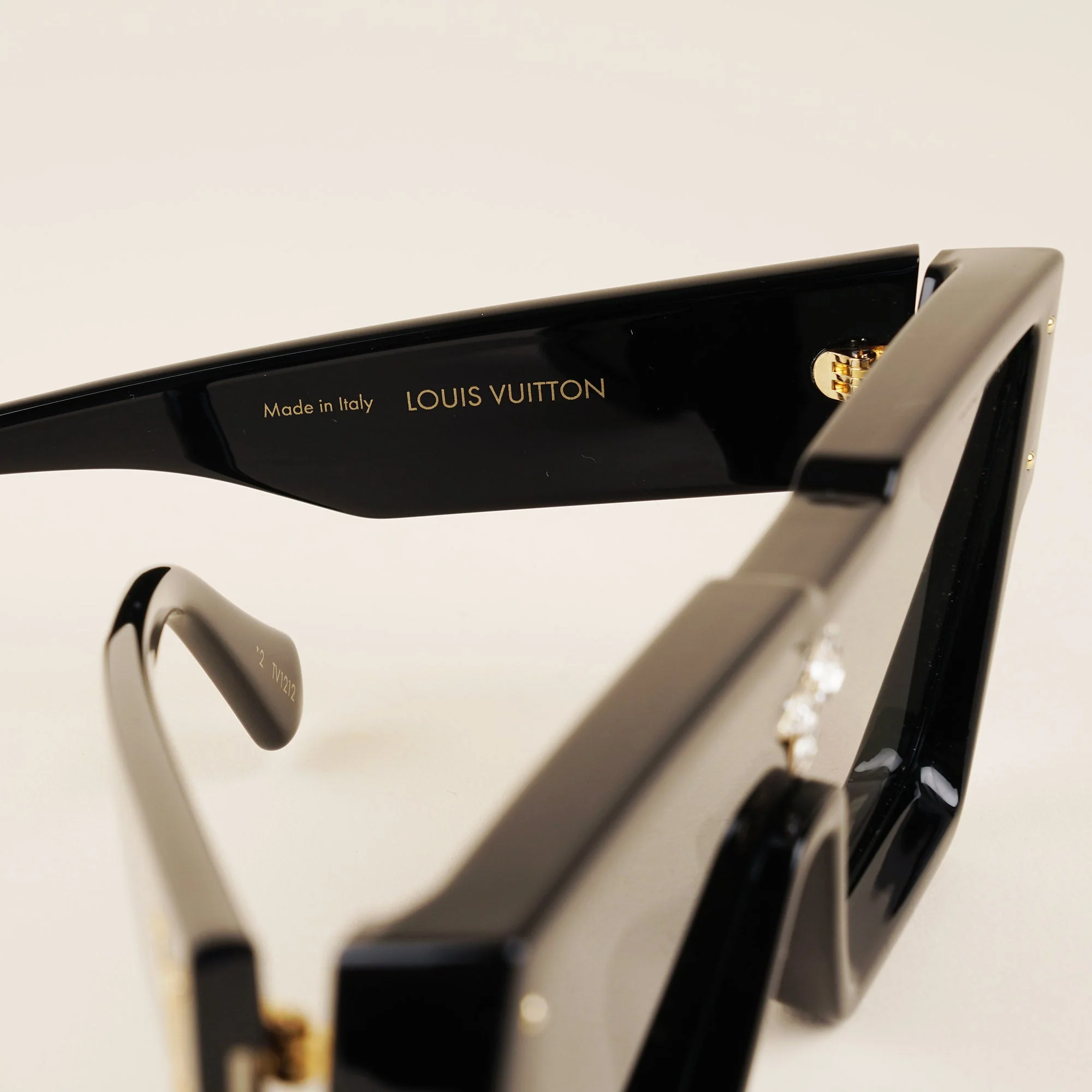 Cyclone Sunglasses - Image 6