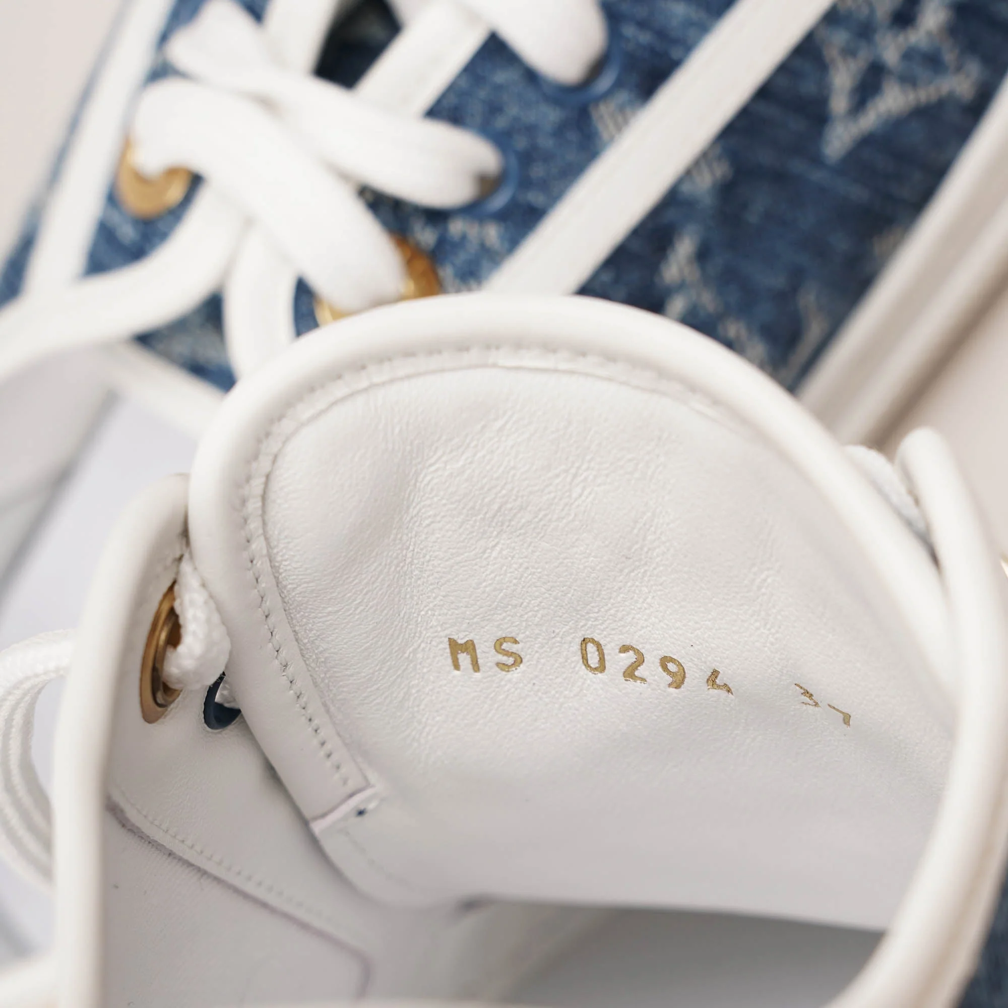 Lagoon Sneakers 37 - Image 5