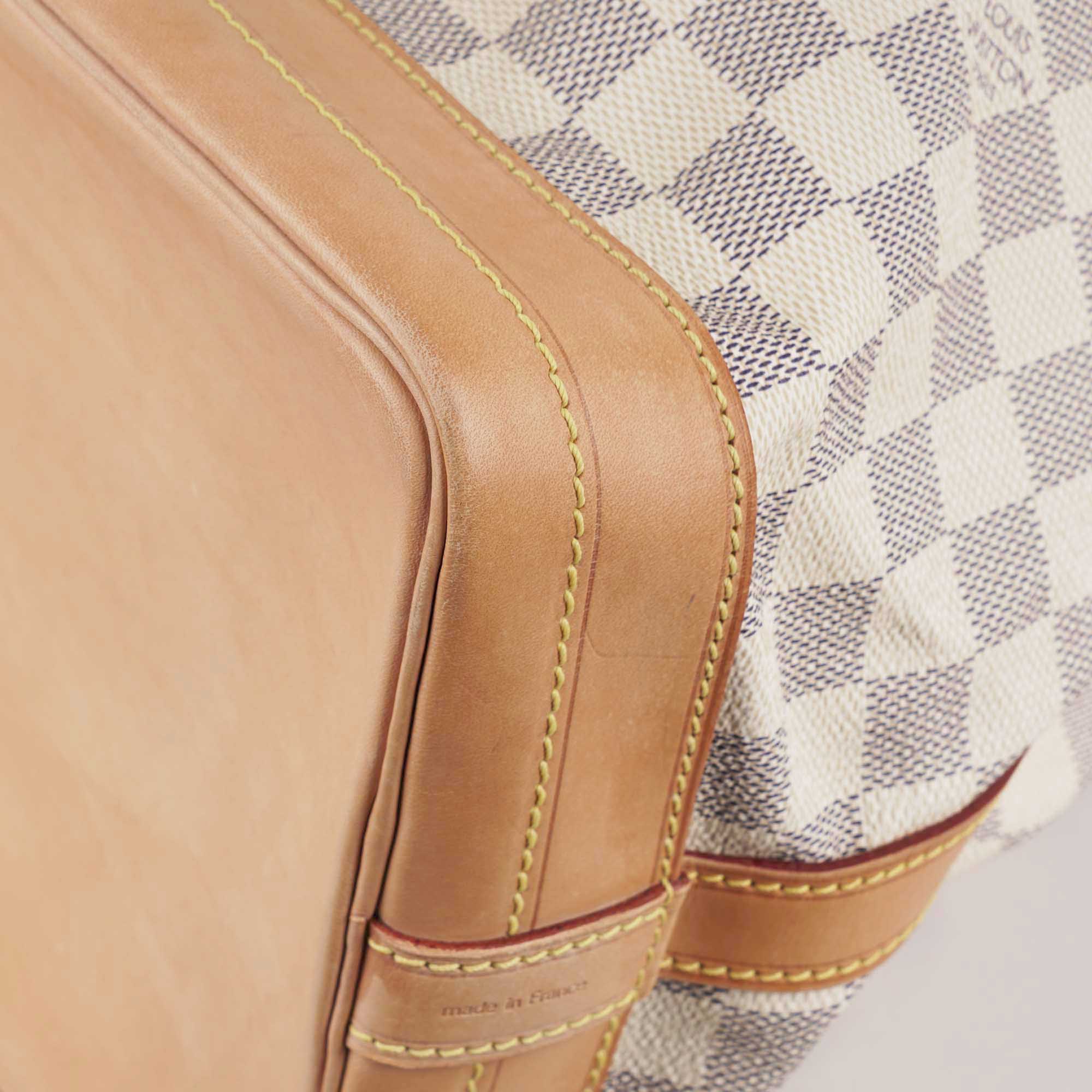 Noé Shoulder Bag - Image 11