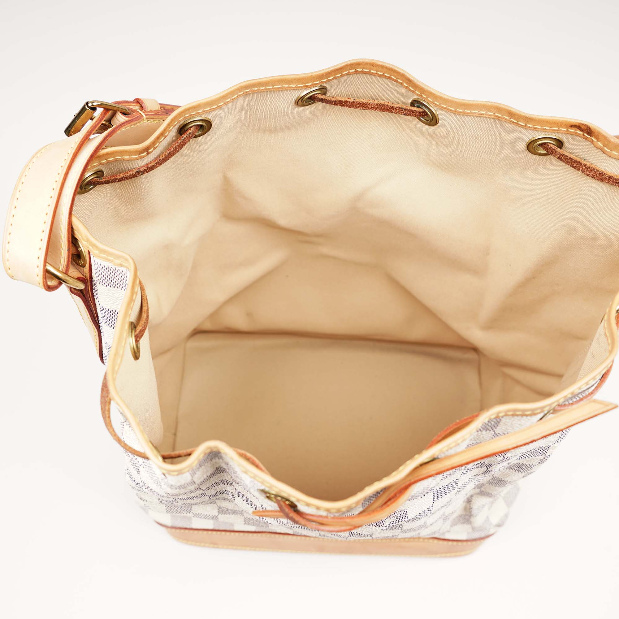 Noé Shoulder Bag - Image 6