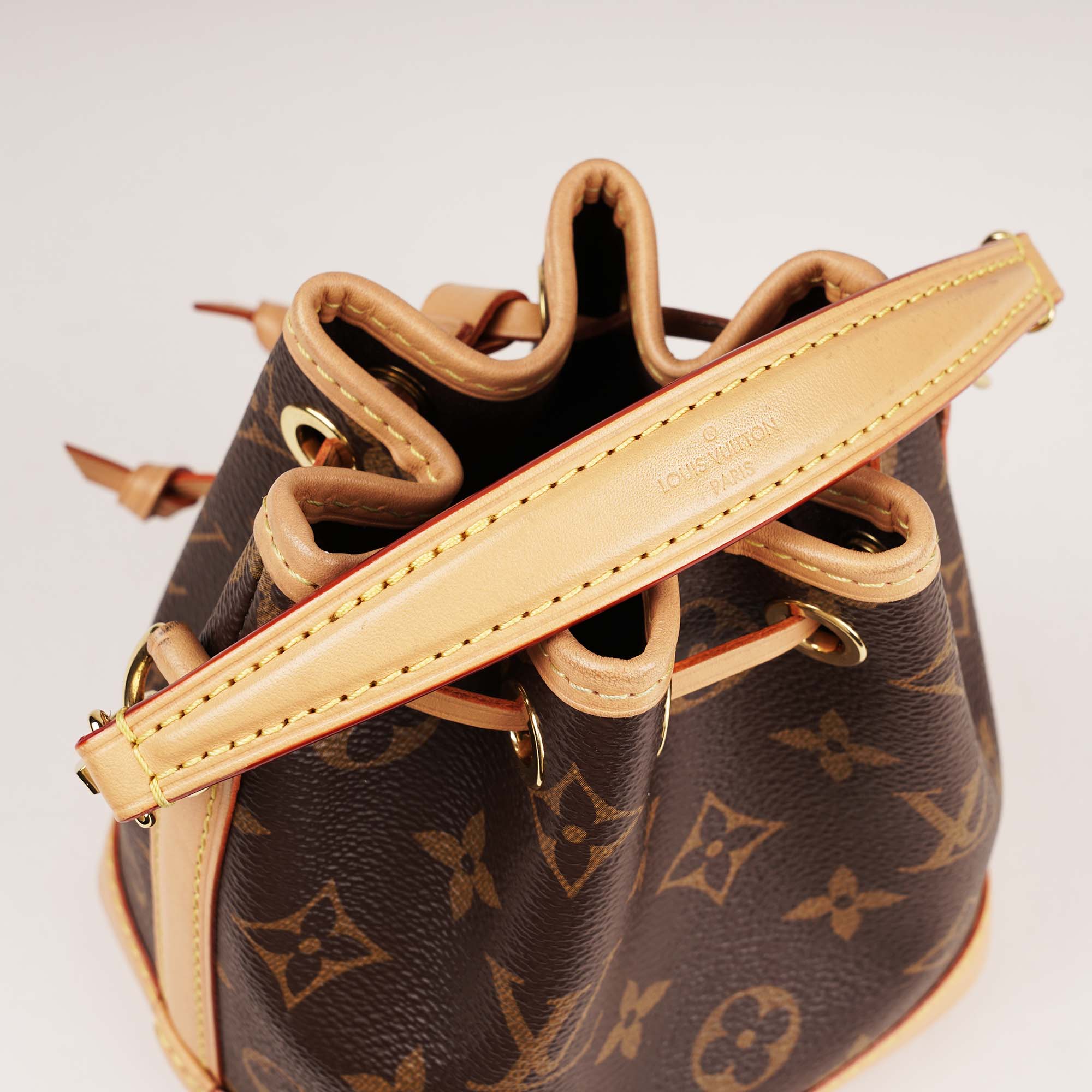 Nano Noé Bucket Bag - Image 6