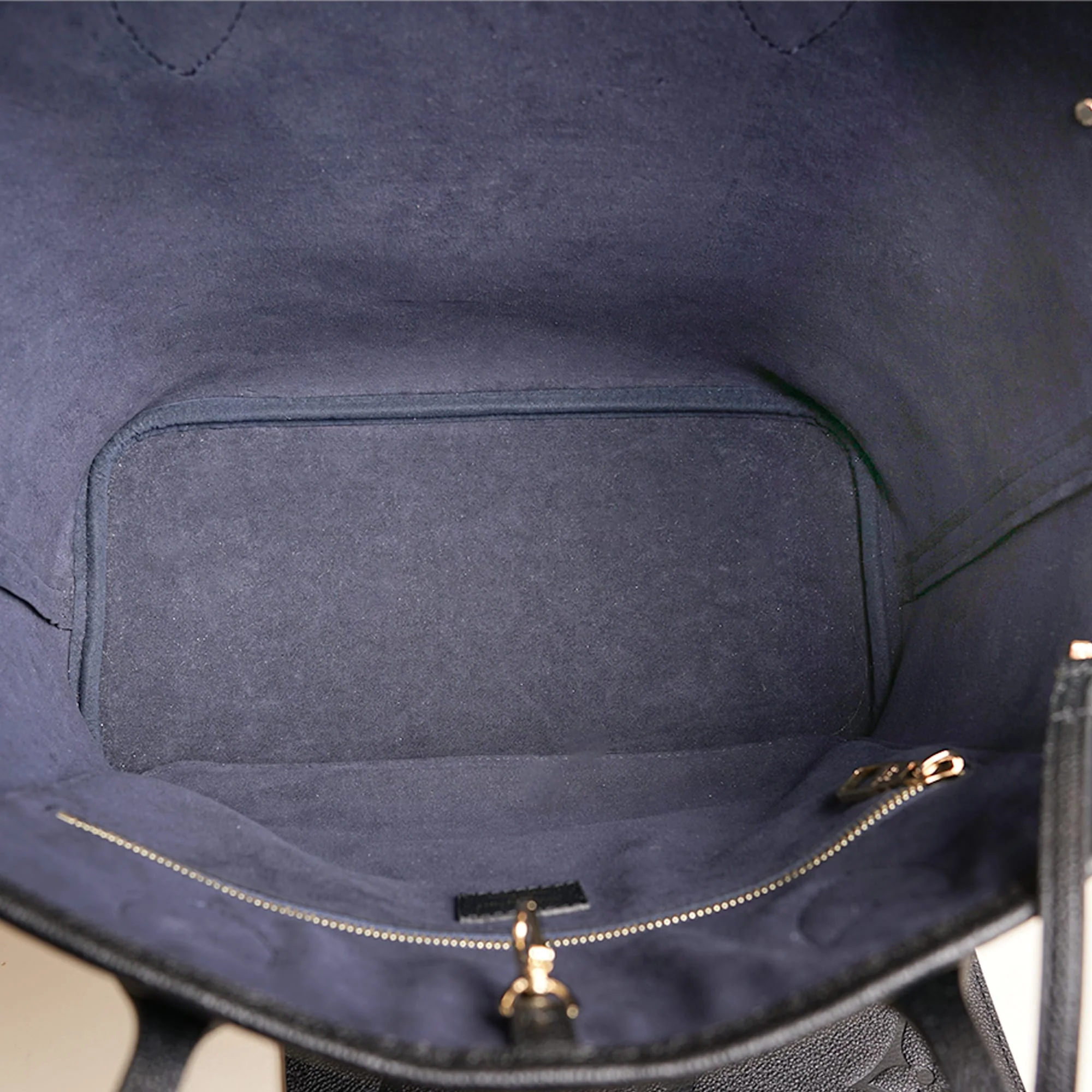 Neverfull MM Tote Bag - Image 8