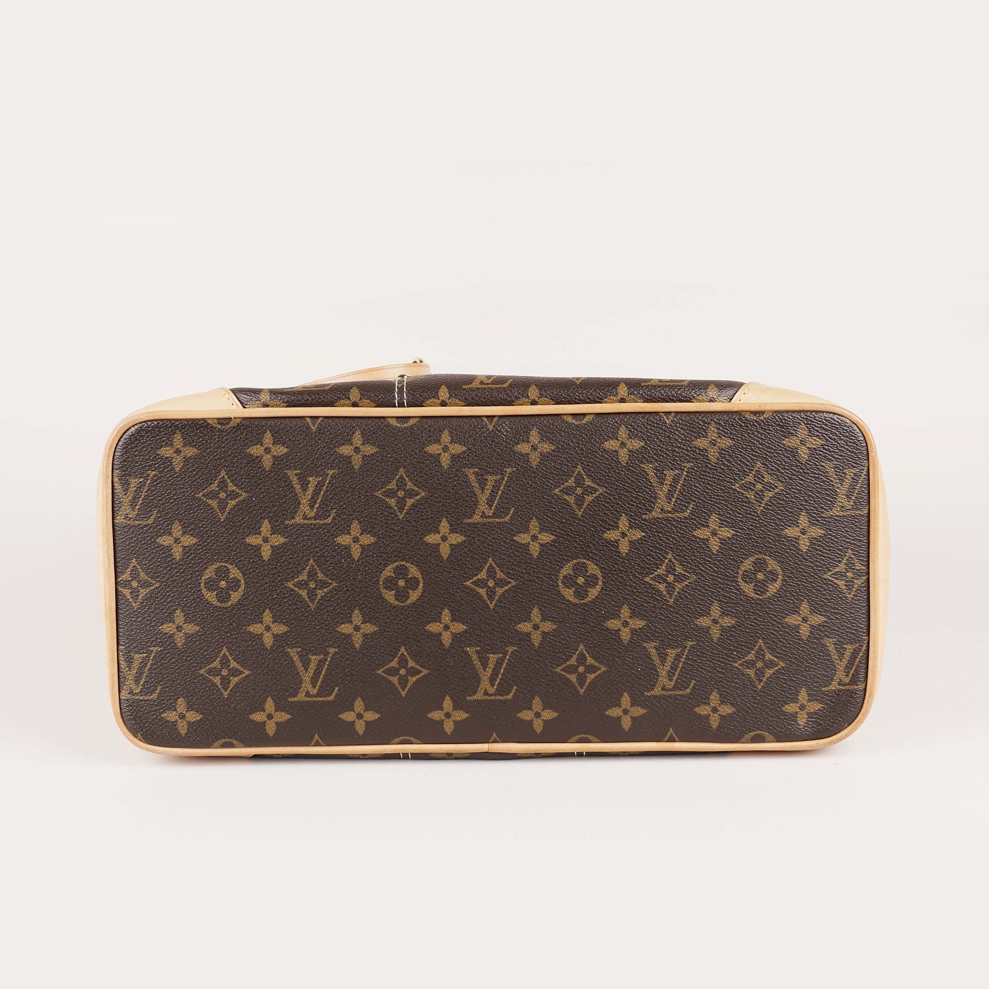 Riveting Shoulder Bag - Image 5