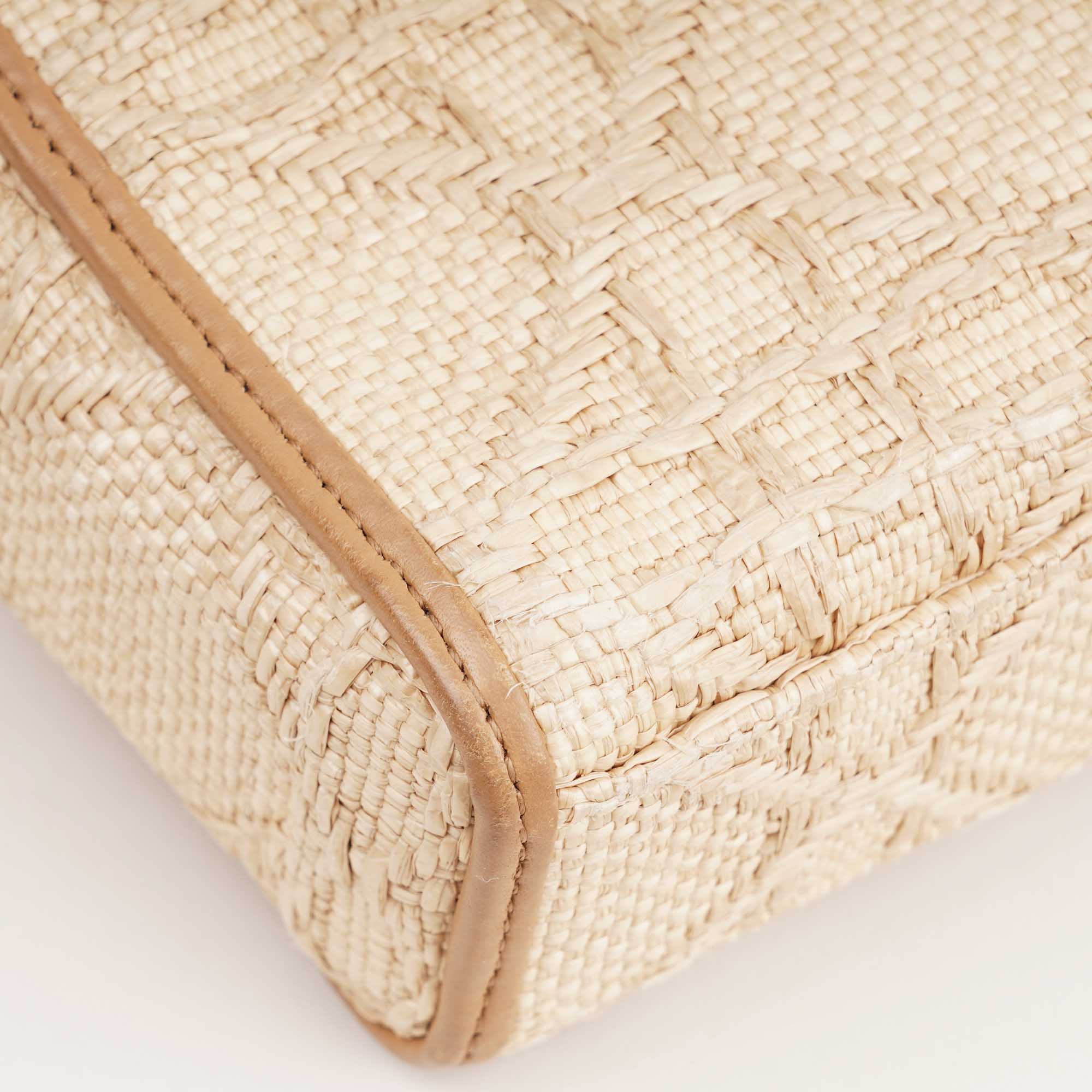 Medium D-Joy Top Handle - Image 13