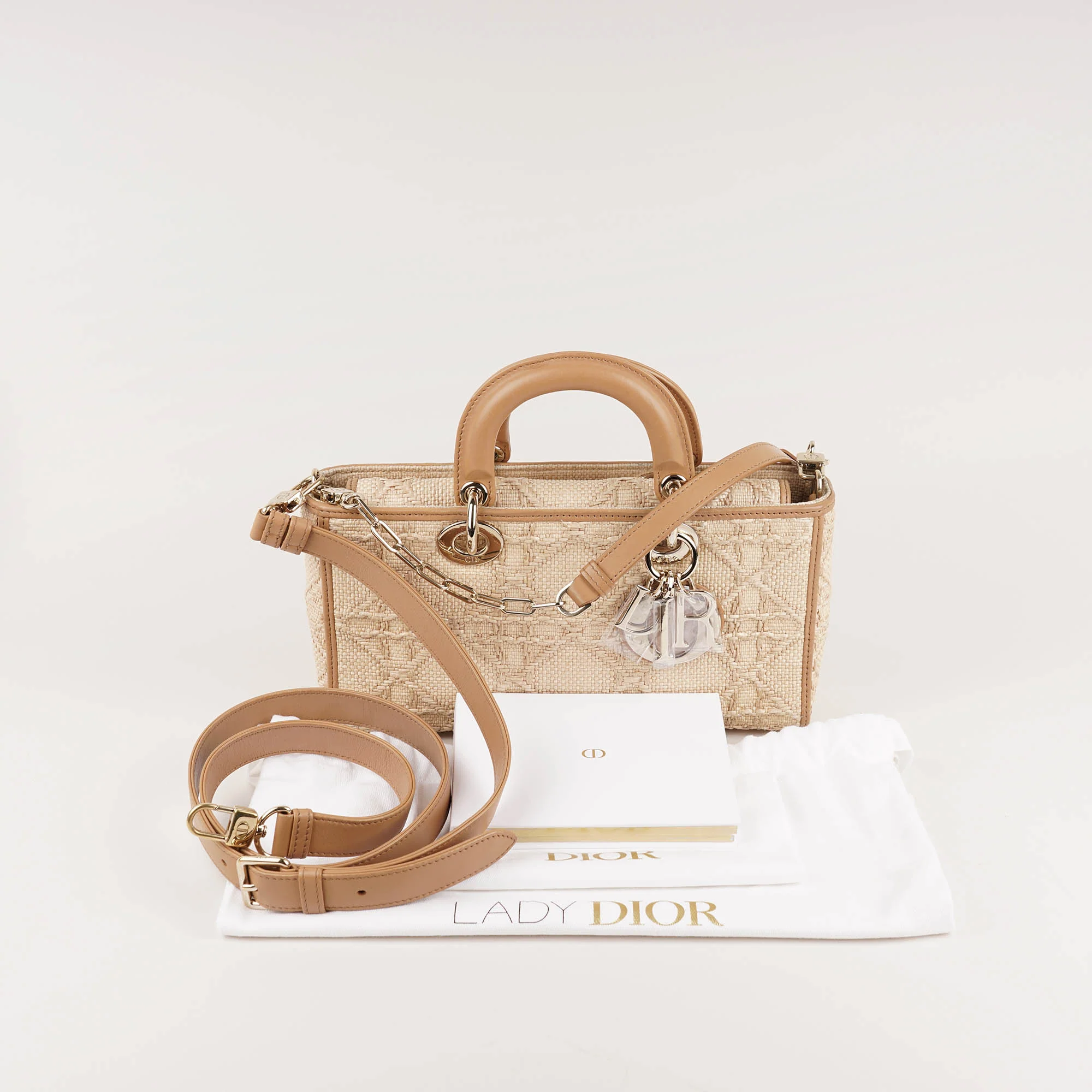 Medium D-Joy Top Handle - Image 17